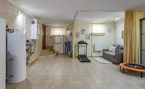 Дом 275м², 2-этажный, участок 10 сот.  