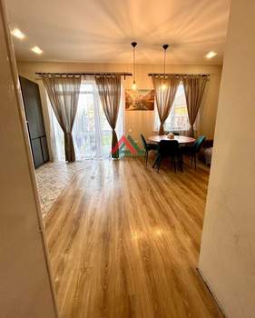 Дом 118м&sup2;, 2-этажный, участок 4 сот.  