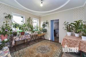 Дом 105м&sup2;, 5-этажный, участок 8 сот.  