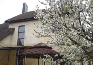 Дом 277м&sup2;, 2-этажный, участок 10 сот.  