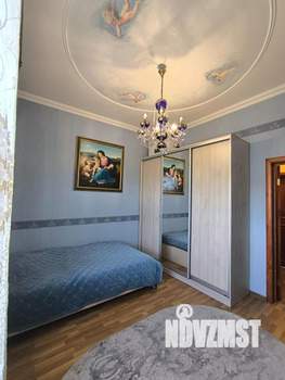 Дом 290м&sup2;, 2-этажный, участок 4 сот.  