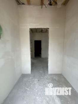 Дом 62м&sup2;, 2-этажный, участок 4 сот.  