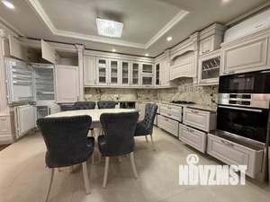Дом 171м², 1-этажный, участок 6 сот.  