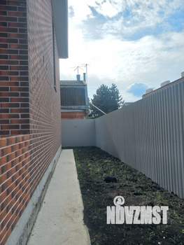 Дом 140м², 2-этажный, участок 3 сот.  