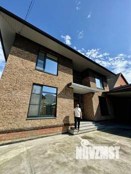 Дом 300м&sup2;, 2-этажный, участок 6 сот.  