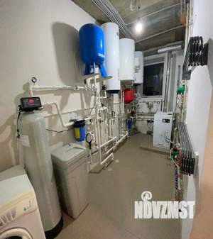 Дом 306м², 2-этажный, участок 11 сот.  