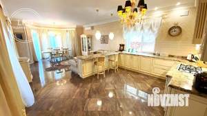 Дом 334м², 2-этажный, участок 10 сот.  