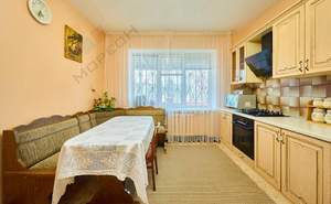 Дом 222м², 2-этажный, участок 4 сот.  