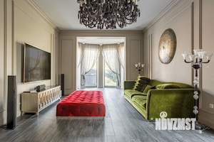 Дом 520м², 2-этажный, участок 10 сот.  