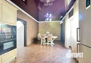 Дом 106м&sup2;, 2-этажный, участок 2 сот.  