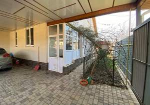 Дом 164м&sup2;, 1-этажный, участок 4 сот.  