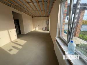 Дом 100м&sup2;, 2-этажный, участок 6 сот.  