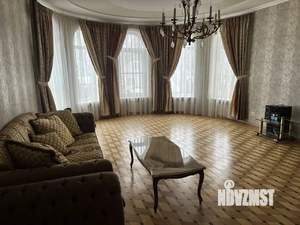 Дом 750м&sup2;, 2-этажный, участок 9 сот.  