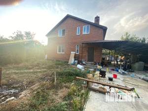 Дом 172м&sup2;, 2-этажный, участок 7 сот.  