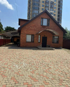 Дом 178м&sup2;, 2-этажный, участок 5 сот.  