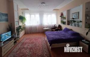 Дом 277м&sup2;, 3-этажный, участок 12 сот.  