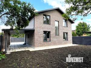 Коттедж 130м&sup2;, 2-этажный, участок 4 сот.  