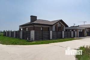 Дом 238м&sup2;, 1-этажный, участок 7 сот.  