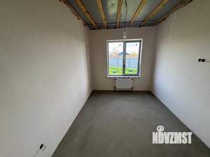 Дом 100м&sup2;, 2-этажный, участок 6 сот.  