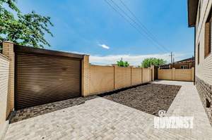 Дом 315м&sup2;, 2-этажный, участок 5 сот.  