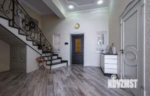 Дом 192м&sup2;, 2-этажный, участок 7 сот.  