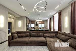 Дом 477м&sup2;, 3-этажный, участок 10 сот.  