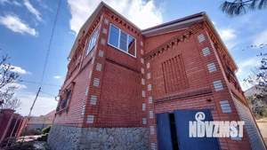 Дом 289м&sup2;, 2-этажный, участок 7 сот.  