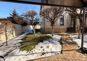 Дом 269м&sup2;, 2-этажный, участок 9 сот.  