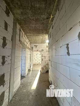 Дом 180м&sup2;, 2-этажный, участок 6 сот.  