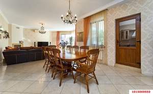 Дом 294м², 2-этажный, участок 8 сот.  