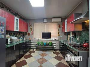 Дом 133м&sup2;, 2-этажный, участок 6 сот.  