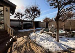 Дом 269м&sup2;, 2-этажный, участок 9 сот.  