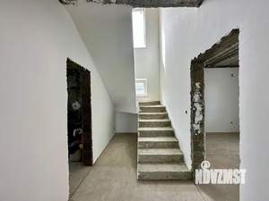 Дом 21м&sup2;, 2-этажный, участок 5 сот.  