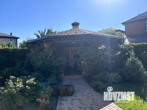 Дом 296м&sup2;, 1-этажный, участок 7 сот.  