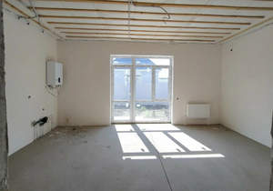 Дом 100м&sup2;, 2-этажный, участок 3 сот.  