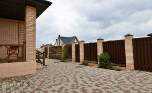 Дом 151м&sup2;, 1-этажный, участок 8 сот.  