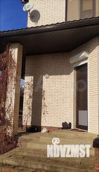 Дом 205м&sup2;, 2-этажный, участок 10 сот.  