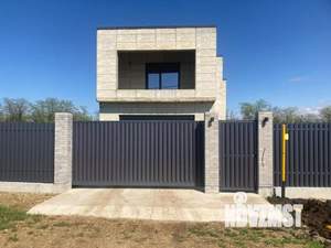 Дом 231м&sup2;, 2-этажный, участок 8 сот.  