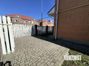 Таунхаус 150м², 3-этажный, участок 2 сот.  