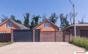 Дом 138м&sup2;, 2-этажный, участок 4 сот.  