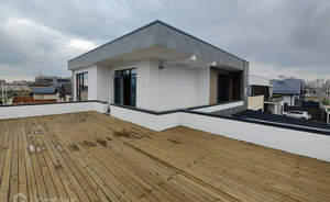 Дом 230м&sup2;, 2-этажный, участок 4 сот.  