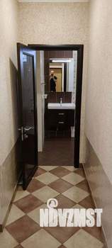 Дом 102м&sup2;, 2-этажный, участок 4 сот.  