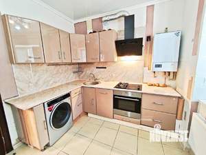 Таунхаус 76м&sup2;, 2-этажный, участок 1 сот.  