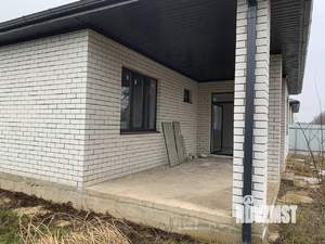 Дом 100м&sup2;, 1-этажный, участок 6 сот.  