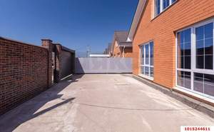 Дом 138м&sup2;, 2-этажный, участок 4 сот.  