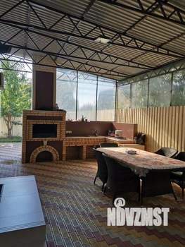 Дом 190м&sup2;, 2-этажный, участок 4 сот.  