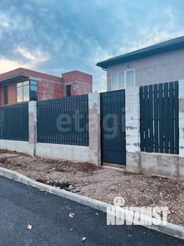 Дом 240м², 2-этажный, участок 400 сот.  