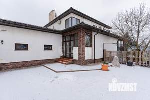 Дом 341м&sup2;, 2-этажный, участок 8 сот.  