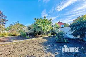 Дом 200м&sup2;, 2-этажный, участок 10 сот.  