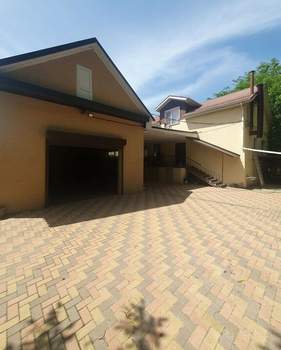 Дом 234м², 2-этажный, участок 5 сот.  